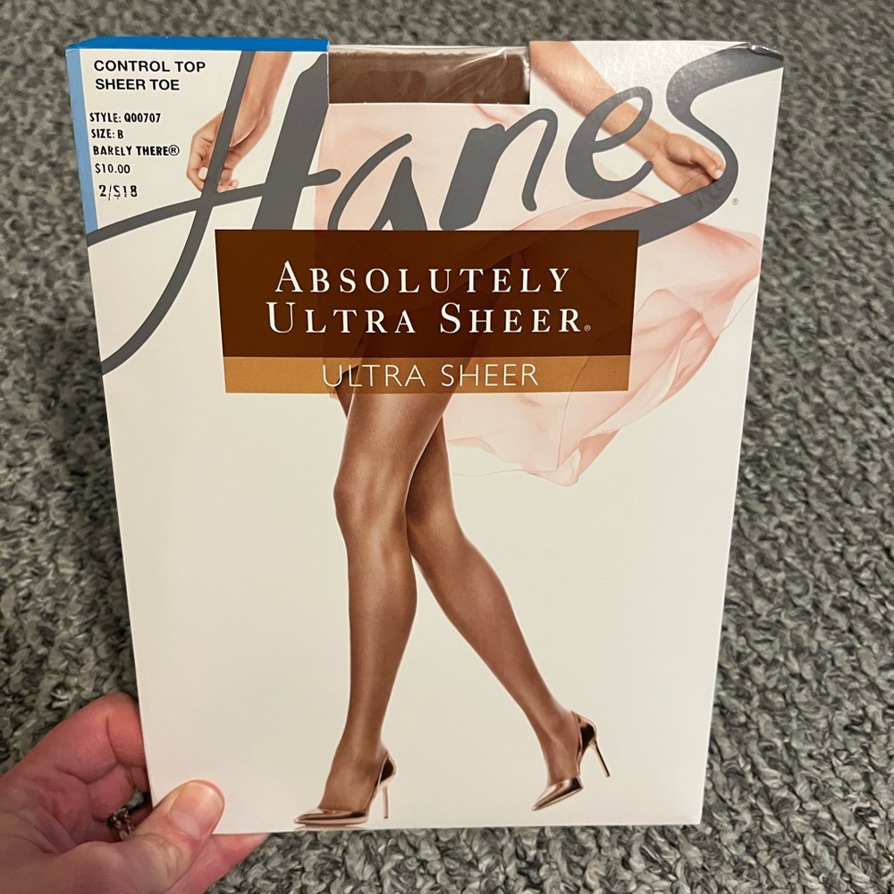 Hanes Absolutely Ultra Sheer Barely There Control Top Sheer Toe Pantyhose